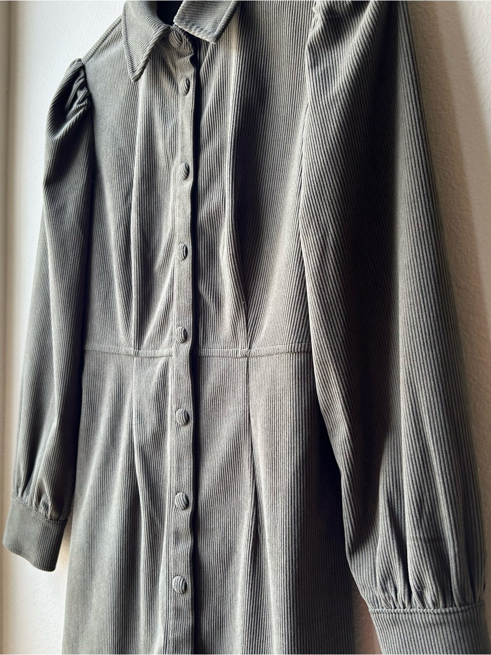 Avec Les Filles Olive Green Mini Dress Button Front Collared Puff Sleeve Sz XS - Picture 5 of 13